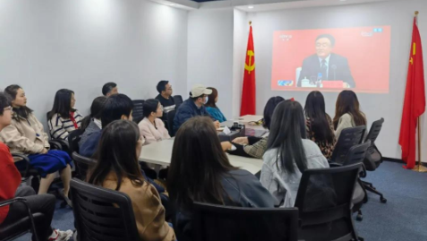 汲取不懈奋斗的力量，学习党的十九届六中全会精神