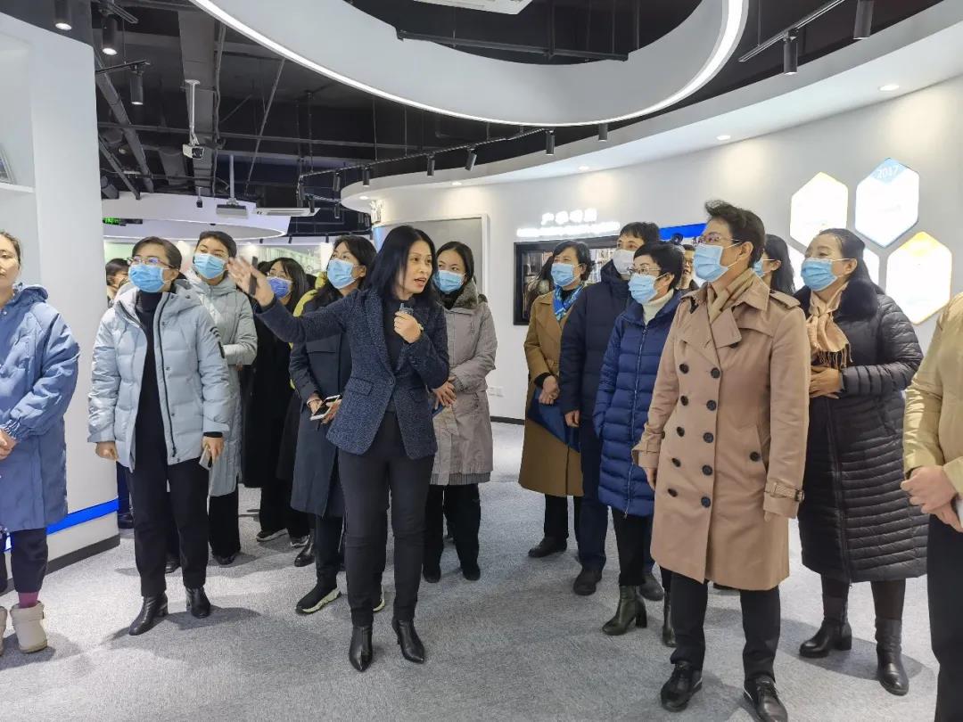 有朋自远方来，谈球吧科技迎来全国妇联一批特殊客人！