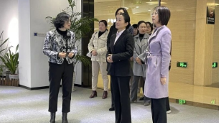 杭州市妇联党组书记、主席杨晓峰一行莅临谈球吧科技考察调研