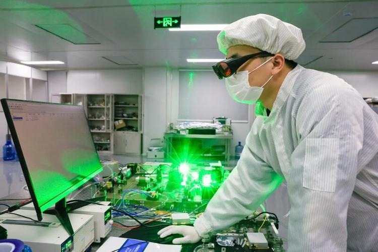 激光器检测机构哪里找(图1) 激光器检测机构哪里找(图1)